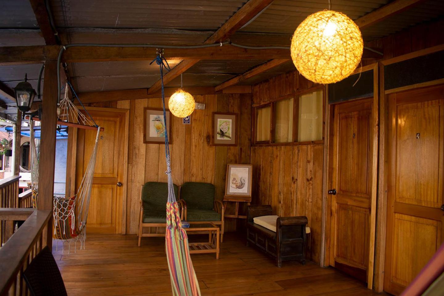 Hostal Los Farolitos 明多 外观 照片